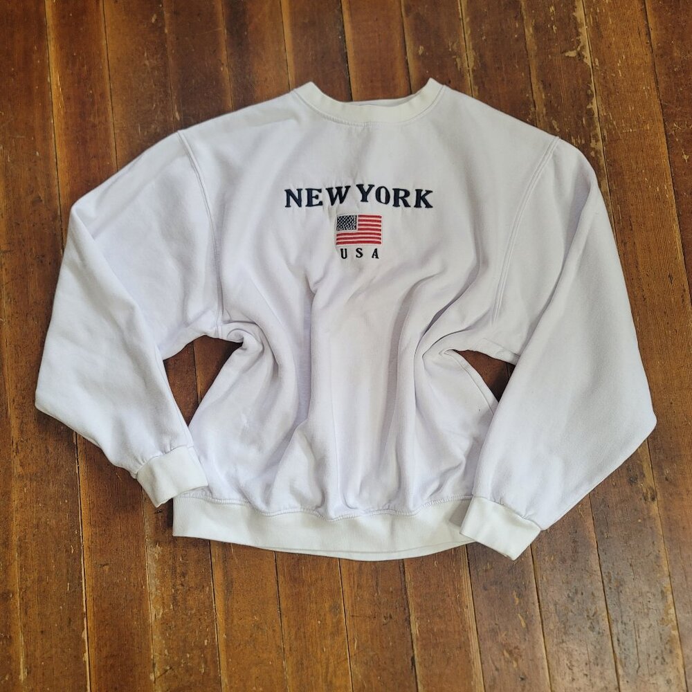 Vintage White New York American Flag crewneck - Size Large